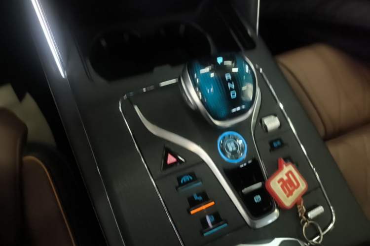 Used BYD Tang New Energy 2021 DM-i 112KM Prestige Model Gear Lever