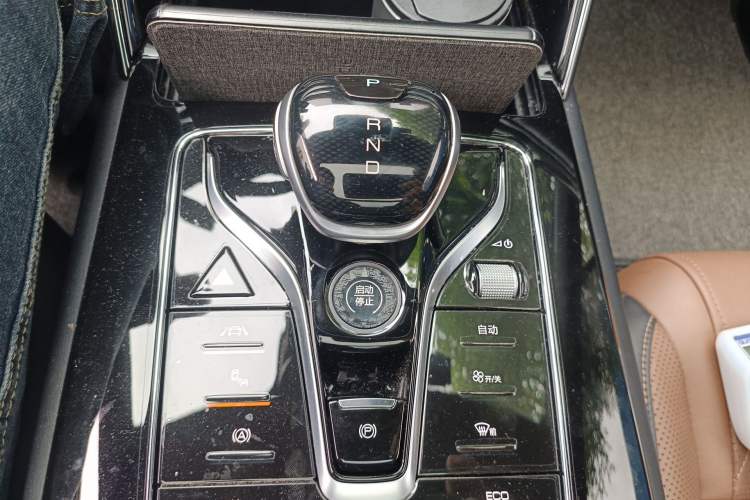Used BYD Tang New Energy 2021 EV Four-Wheel Drive High-Performance Luxury Model Gear Lever