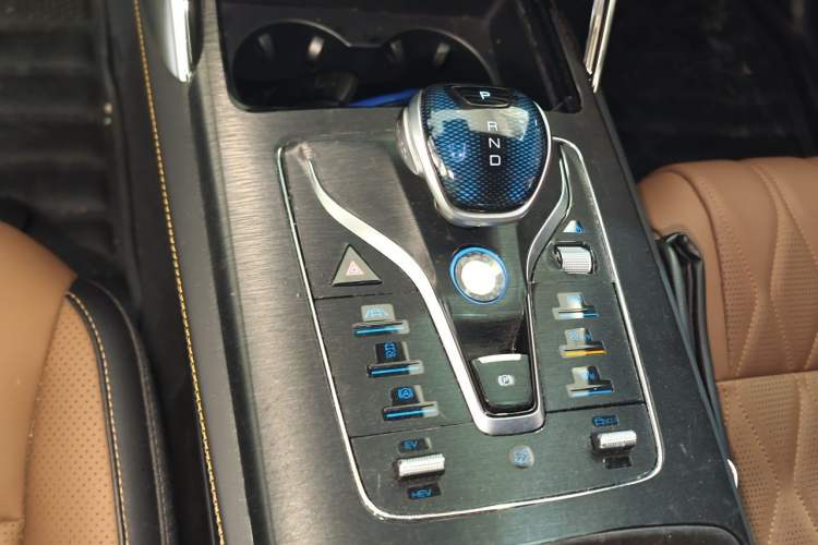 Used BYD Tang New Energy 2021 DM-i 112KM Prestige Model Gear Lever
