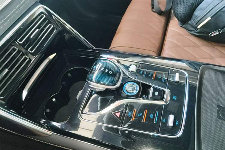 Used BYD Tang New Energy 2021 DM-i 112KM Prestige Model Gear Lever