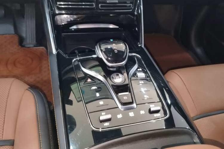 Used BYD Tang New Energy 2021 DM 2.0T Four-Wheel Drive Performance Edition Prestige Model Gear Lever