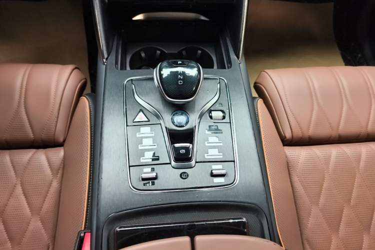 Used BYD Tang New Energy 2021 DM-i 112KM Prestige Model Gear Lever