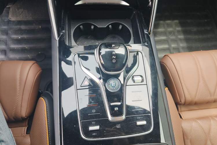 Used BYD Tang New Energy 2021 DM-i 112KM Prestige Model Gear Lever