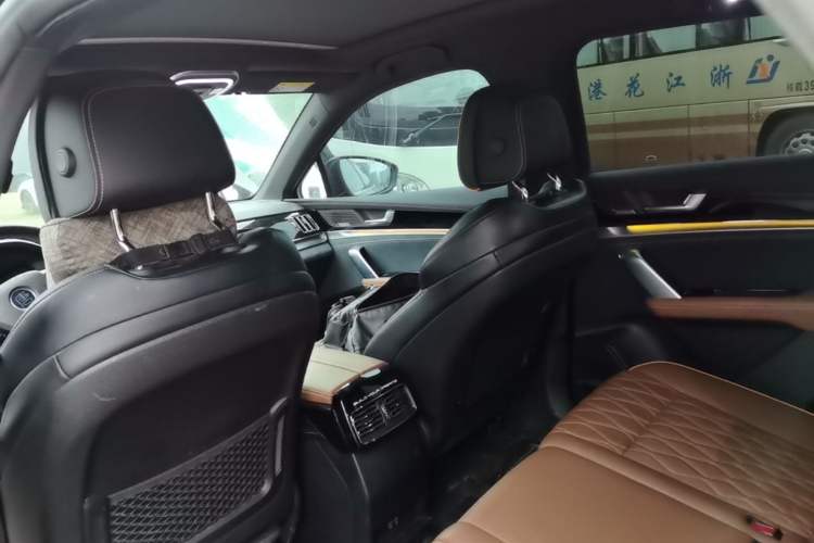 Used BYD Tang New Energy 2021 DM-i 112KM Prestige Model Headliner
