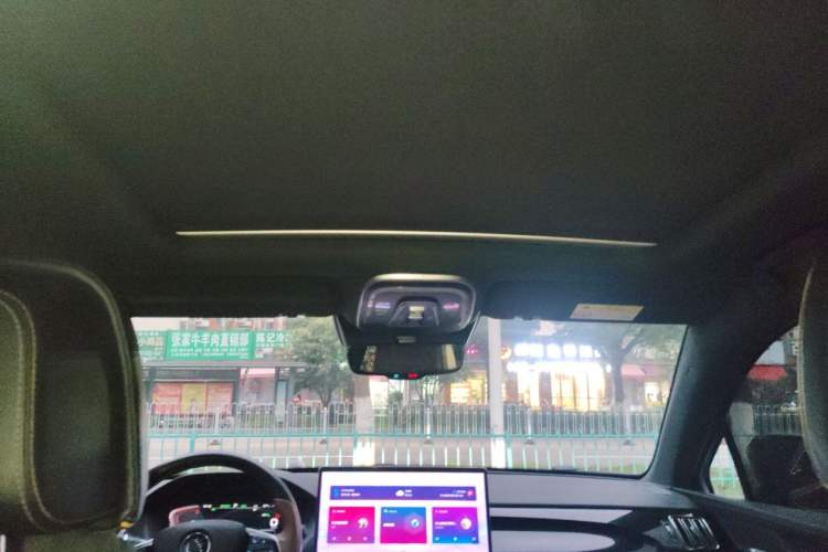 Used BYD Tang New Energy 2021 DM-i 112KM Prestige Model Headliner