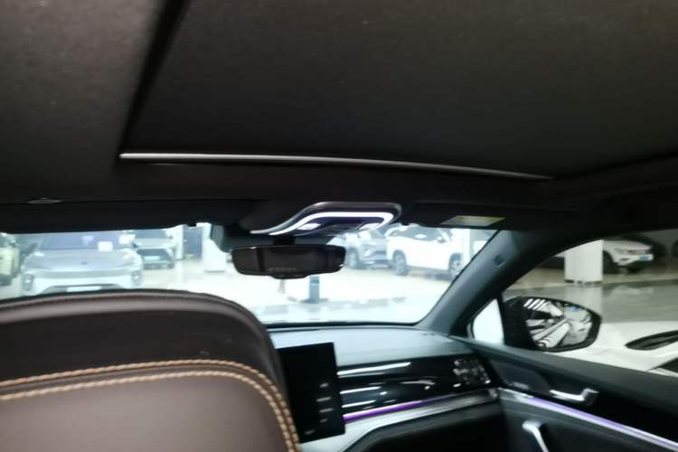Used BYD Tang New Energy 2021 DM-i 112KM Prestige Model Headliner