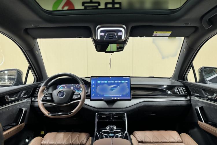 Used BYD Tang New Energy 2021 DM-i 112KM Prestige Model Interior 10