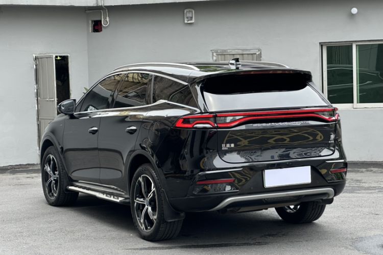 Used BYD Tang New Energy 2021 DM 2.0T Four-Wheel Drive High-Performance Luxury Model Interior 2