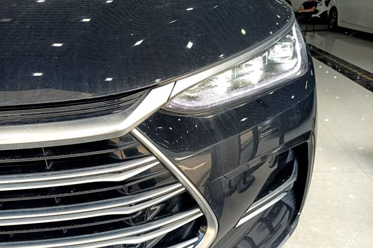 Used BYD Tang New Energy 2021 DM-i 112KM Prestige Model Left Front Headlight