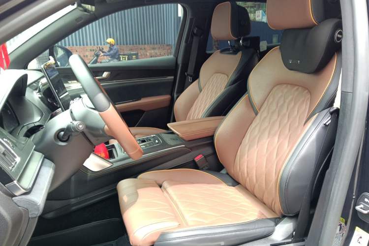 Used BYD Tang New Energy 2021 DM-i 112KM Prestige Model Left Front Seat