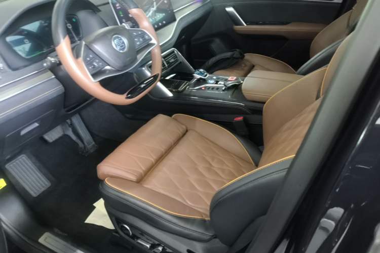 Used BYD Tang New Energy 2021 DM-i 112KM Prestige Model Left Front Seat