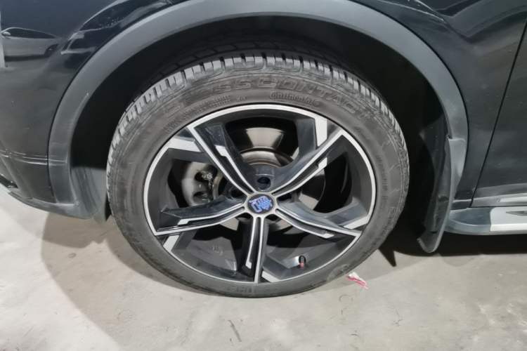 Used BYD Tang New Energy 2021 DM 2.0T Four-Wheel Drive Performance Edition Prestige Model Left Front Wheel Hub