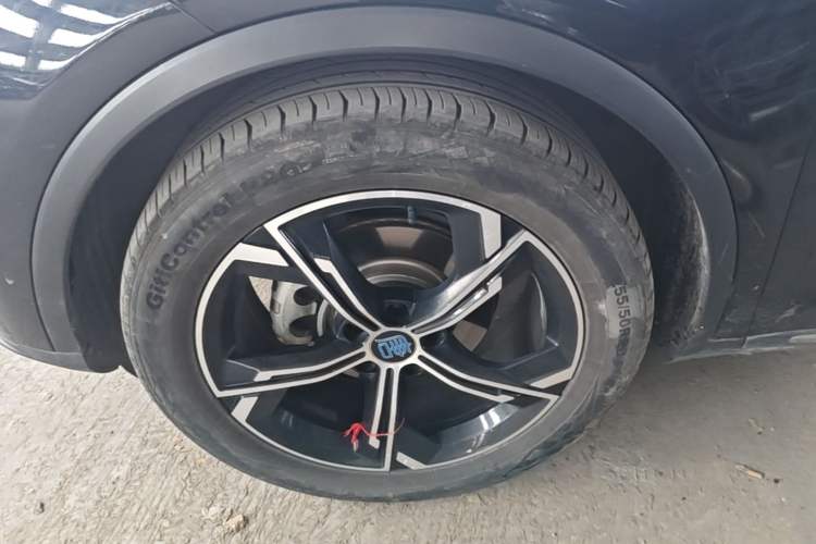 Used BYD Tang New Energy 2021 DM-i 112KM Prestige Model Left Front Wheel Hub