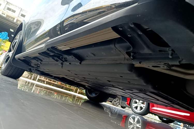 Used BYD Tang New Energy 2021 DM-i 112KM Prestige Model Left Side Sill