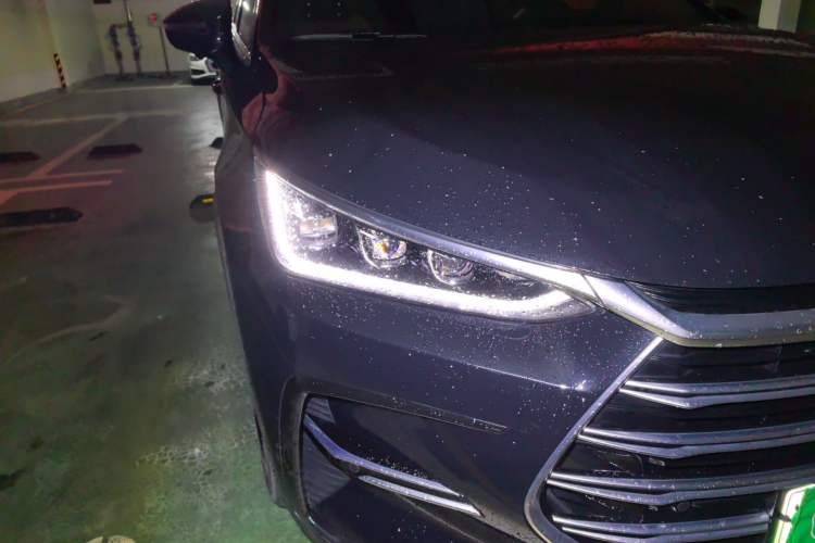 Used BYD Tang New Energy 2021 DM-i 112KM Prestige Model Right Front Headlight