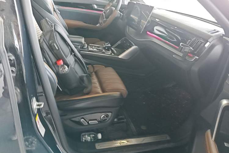 Used BYD Tang New Energy 2021 DM-i 112KM Prestige Model Right Front Seat
