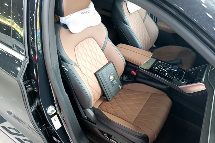 Used BYD Tang New Energy 2021 DM-i 112KM Prestige Model Right Front Seat