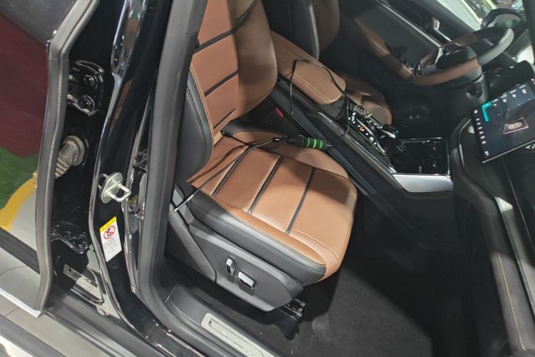 Used BYD Tang New Energy 2021 DM 2.0T Four-Wheel Drive High-Performance Luxury Model Right Front Seat