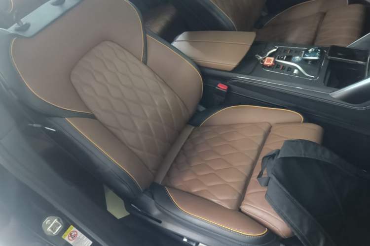 Used BYD Tang New Energy 2021 DM-i 112KM Prestige Model Right Front Seat