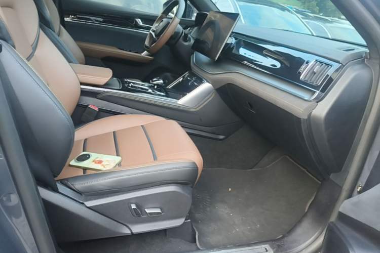 Used BYD Tang New Energy 2021 DM 2.0T Four-Wheel Drive Performance Edition Prestige Model Right Front Seat