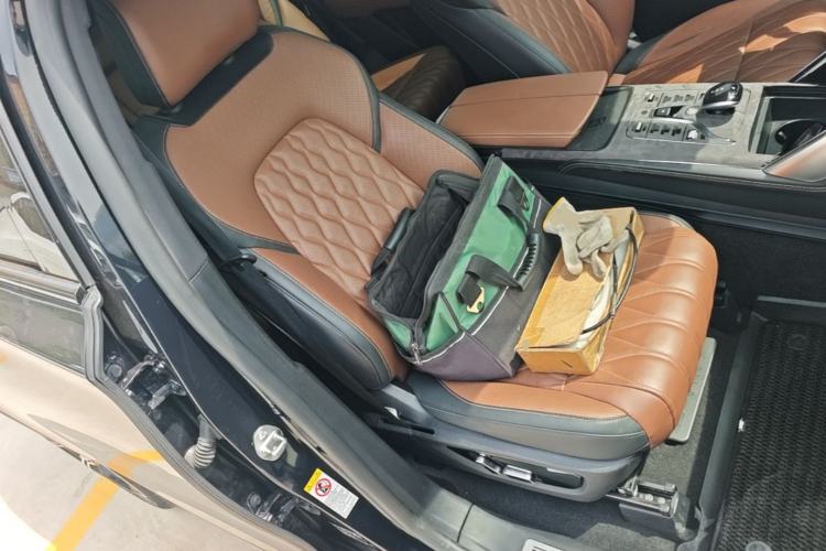 Used BYD Tang New Energy 2021 DM-i 112KM Prestige Model Right Front Seat