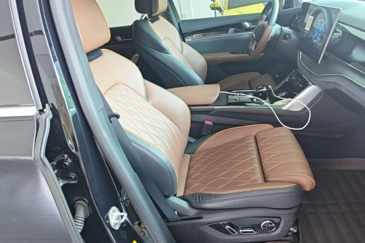 Used BYD Tang New Energy 2021 DM-i 112KM Prestige Model Right Front Seat