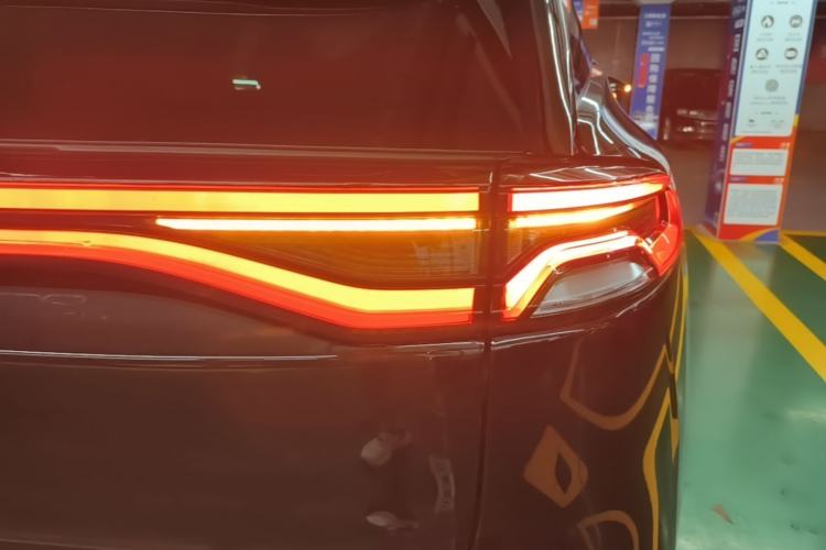 Used BYD Tang New Energy 2021 DM-i 112KM Prestige Model Right Rear Taillight