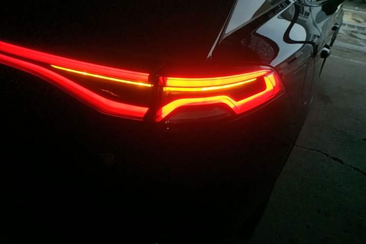 Used BYD Tang New Energy 2021 DM-i 112KM Prestige Model Right Rear Taillight