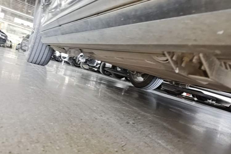 Used BYD Tang New Energy 2021 DM-i 112KM Prestige Model Right Side Sill