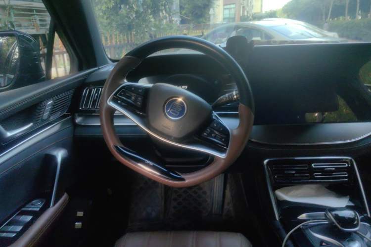 Used BYD Tang New Energy 2021 DM 2.0T Four-Wheel Drive High-Performance Flagship Model Steering Wheel