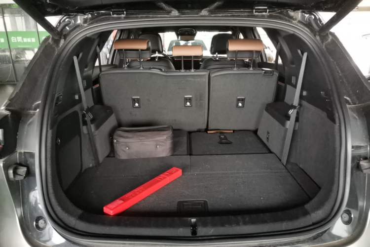 Used BYD Tang New Energy 2021 DM-i 112KM Prestige Model Trunk