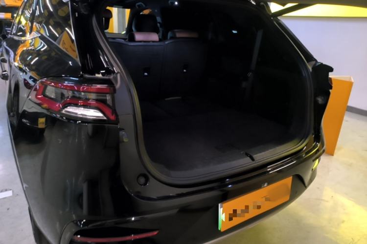 Used BYD Tang New Energy 2021 DM-i 112KM Prestige Model Trunk