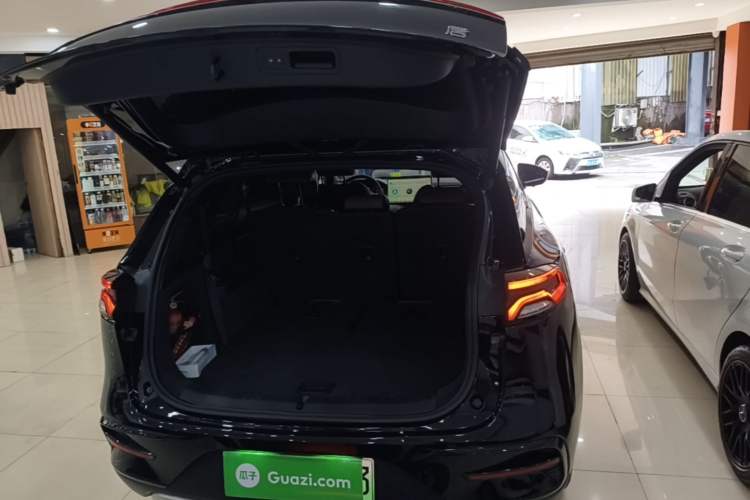 Used BYD Tang New Energy 2021 DM 2.0T Four-Wheel Drive Performance Edition Prestige Model Trunk