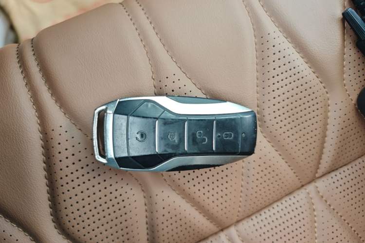 Used BYD Tang New Energy 2021 DM-i 112KM Prestige Model Vehicle Key