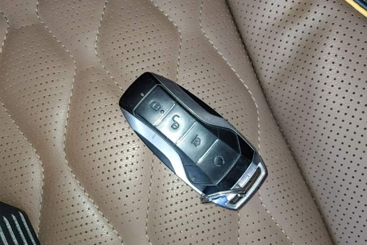 Used BYD Tang New Energy 2021 DM-i 112KM Prestige Model Vehicle Key