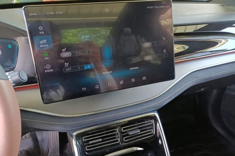 Used BYD Tang New Energy 2021 EV Four-Wheel Drive High-Performance Luxury Model Audio And AC Panel