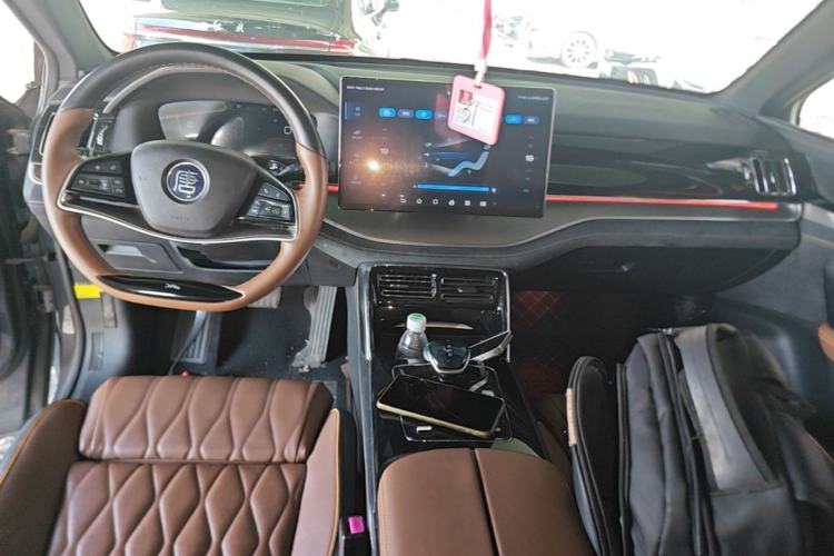 Used BYD Tang New Energy 2021 DM-i 112KM Prestige Model Center Console