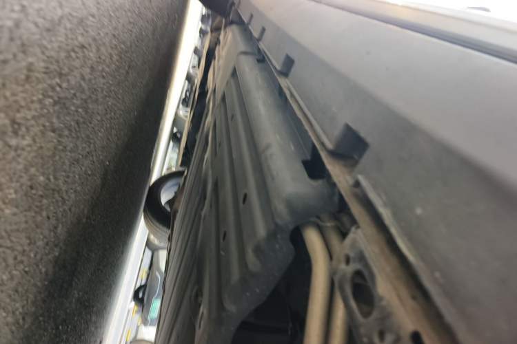 Used BYD Tang New Energy 2021 DM-i 112KM Prestige Model Chassis Rear Left
