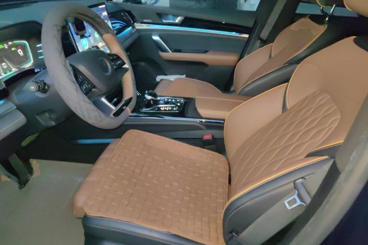Used BYD Tang New Energy 2021 EV Four-Wheel Drive High-Performance Flagship Model Driver Seat