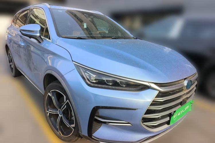 Used BYD Tang New Energy 2021 DM-i 112KM Prestige Model Front Right 45 Deg