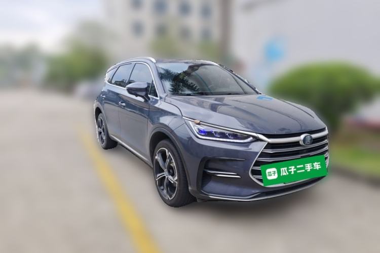 Used BYD Tang New Energy 2021 DM-i 112KM Prestige Model Front Right 45 Deg