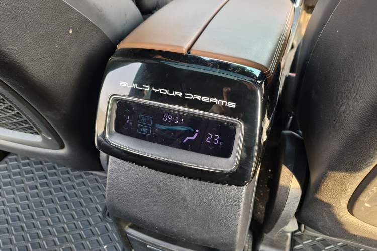 Used BYD Tang New Energy 2021 EV Four-Wheel Drive High-Performance Flagship Model Interior 6