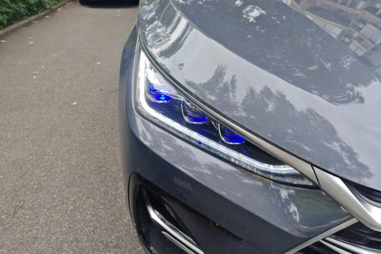 Used BYD Tang New Energy 2021 DM 2.0T Four-Wheel Drive High-Performance Flagship Model Right Front Headlight