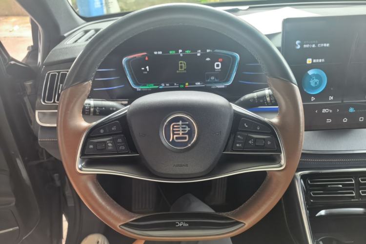 Used BYD Tang New Energy 2021 DM 2.0T Four-Wheel Drive High-Performance Flagship Model Steering Wheel