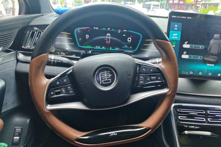 Used BYD Tang New Energy 2021 DM 2.0T Four-Wheel Drive High-Performance Flagship Model Steering Wheel