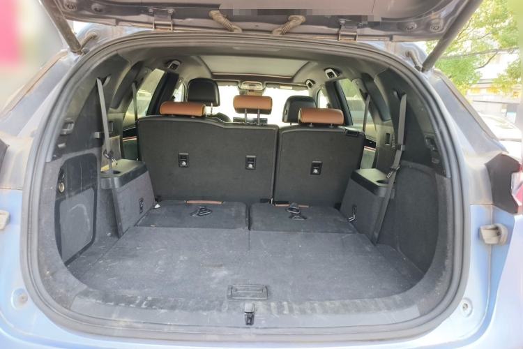 Used BYD Tang New Energy 2021 DM-i 112KM Prestige Model Trunk