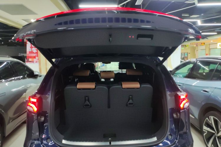 Used BYD Tang New Energy 2021 EV Four-Wheel Drive High-Performance Flagship Model Trunk