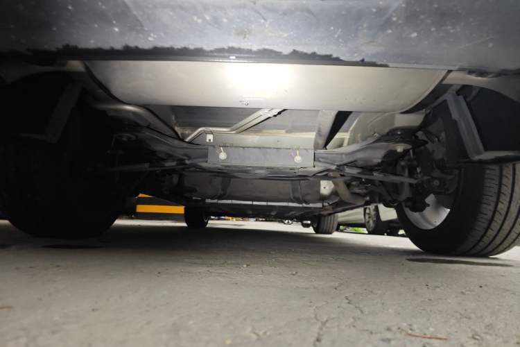 Used BYD Tang New Energy 2021 DM-i 112KM Prestige Model Chassis Rear