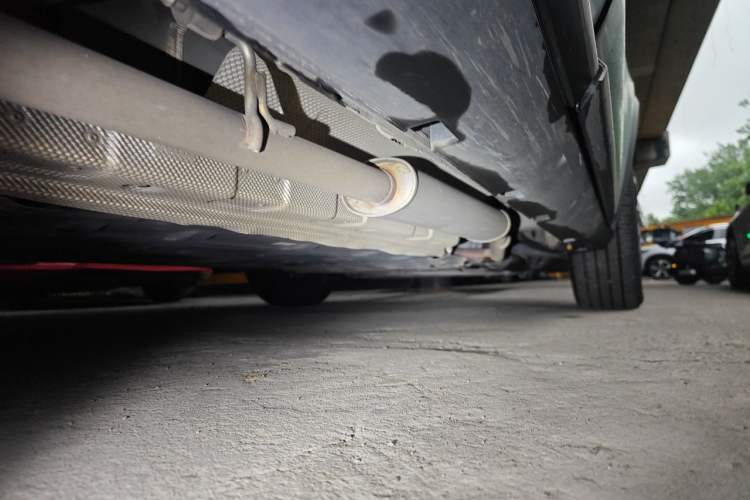 Used BYD Tang New Energy 2021 DM-i 112KM Prestige Model Chassis Rear Right