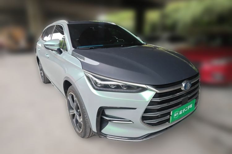 Used BYD Tang New Energy 2021 DM-i 112KM Prestige Model Front Right 45 Deg